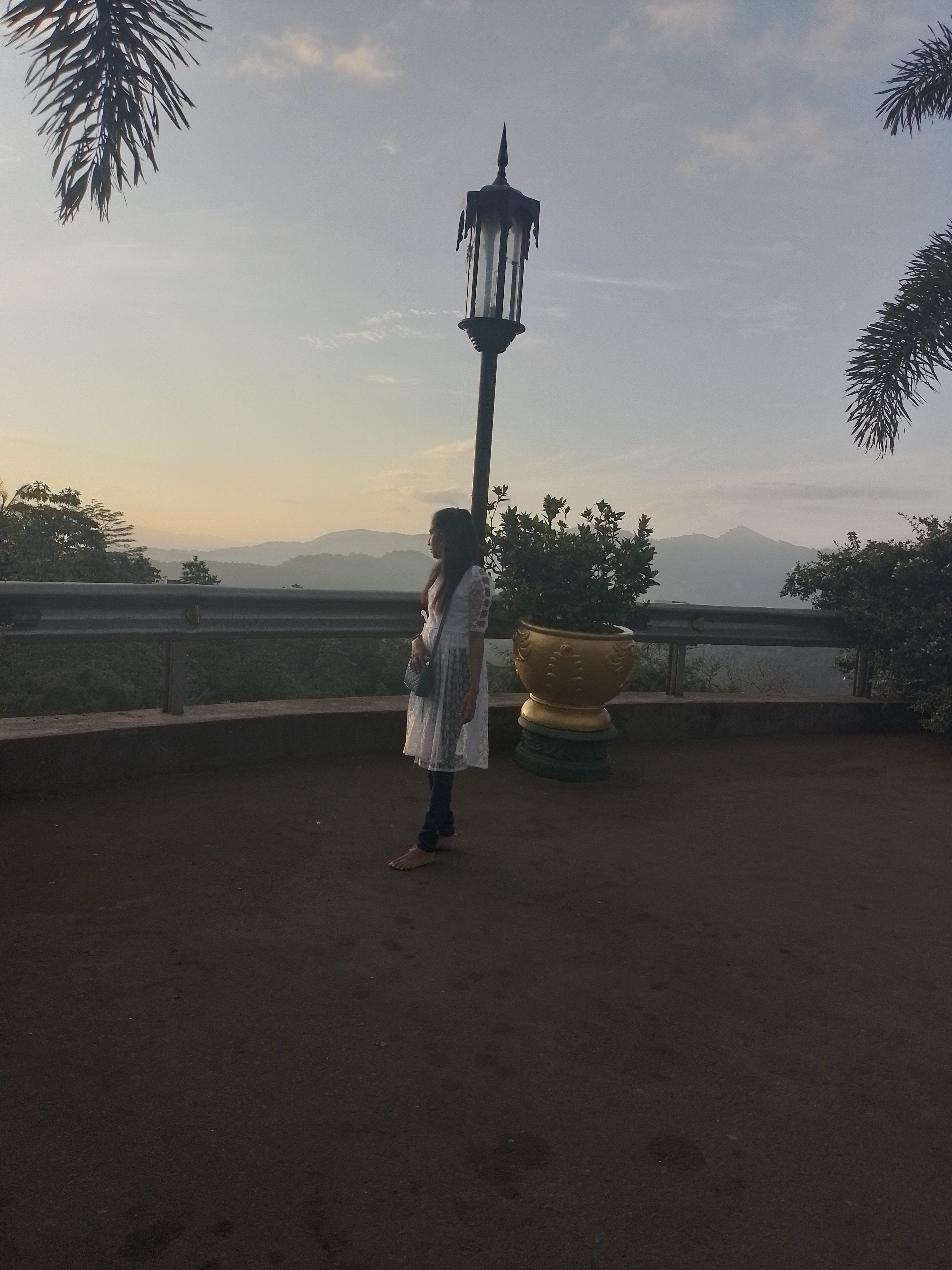 Dilmini Nuwanthara Profile Picture